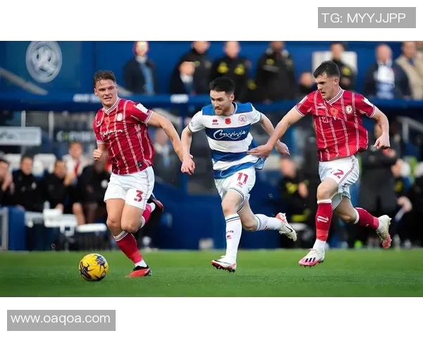 博尔顿与布里斯托城的精彩对决揭示英冠联赛的新格局与挑战 博尔顿与布里斯托城的精彩对决揭示英冠联赛的新格局与挑战